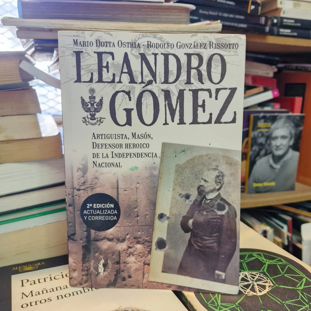 Leandro Gómez - Mario Dotta Y Rodolfo González, Biografía